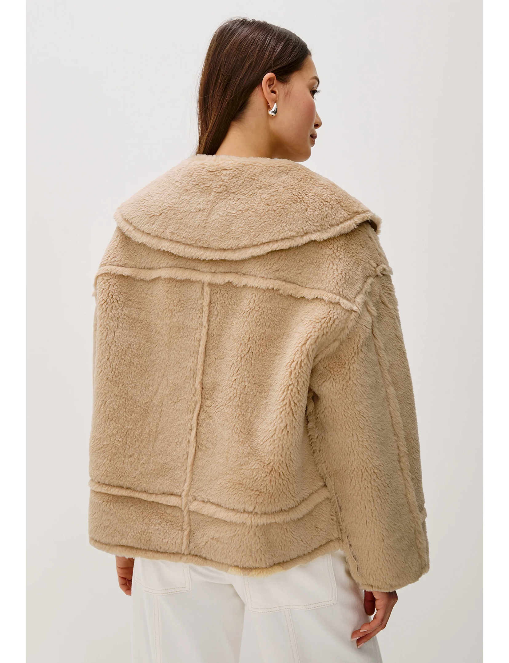 Wesson Jacket, Bluffs