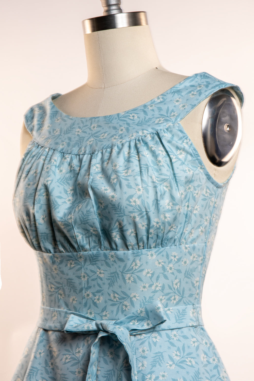 Amanda Dress - Pretty Little Flowers