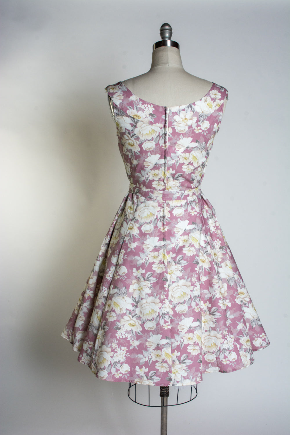 Amanda Dress - Huntington Gardens, Mauve*sale