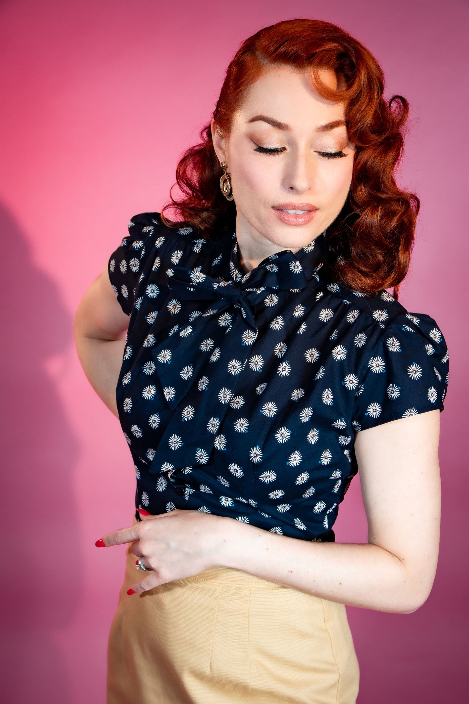 Estelle Blouse - Navy Daisy