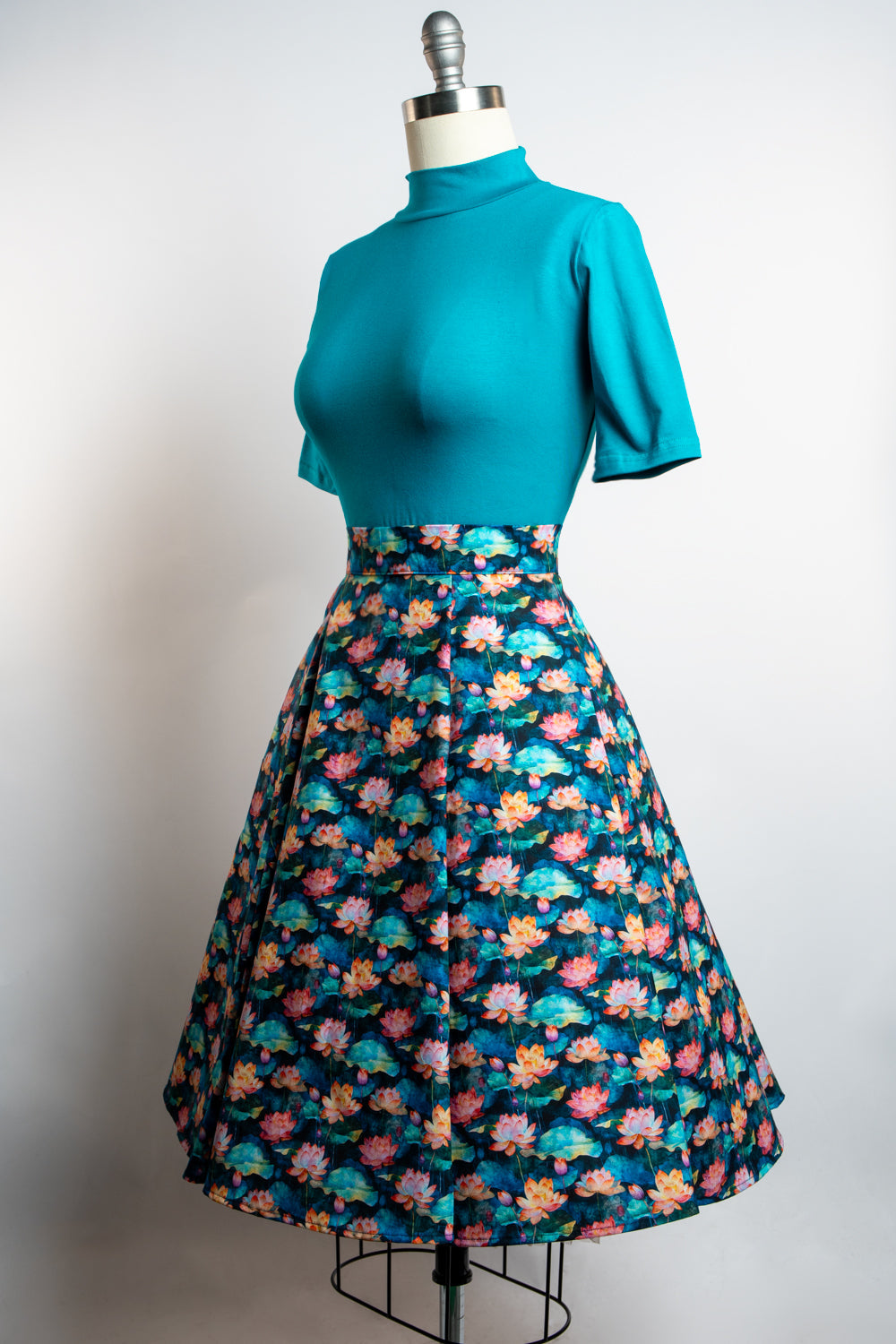 Twirl Skirt- Lotus Flowers