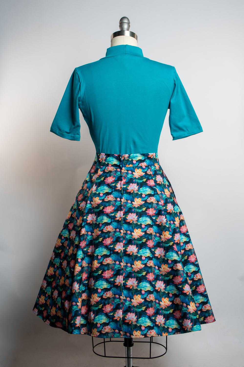 Twirl Skirt- Lotus Flowers