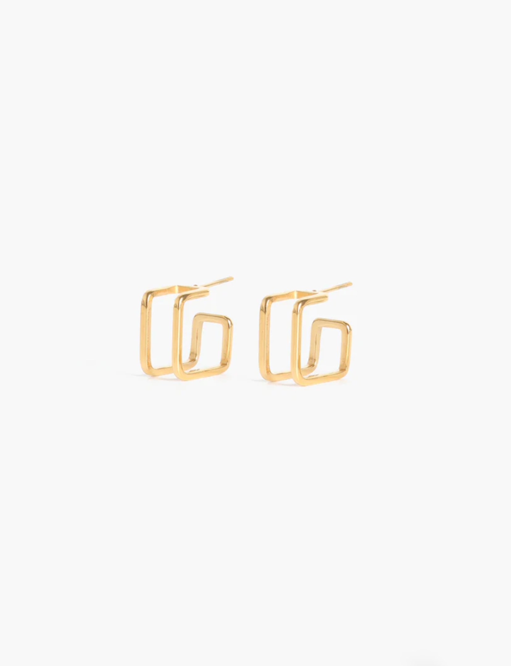 Stevie Hoops, Gold