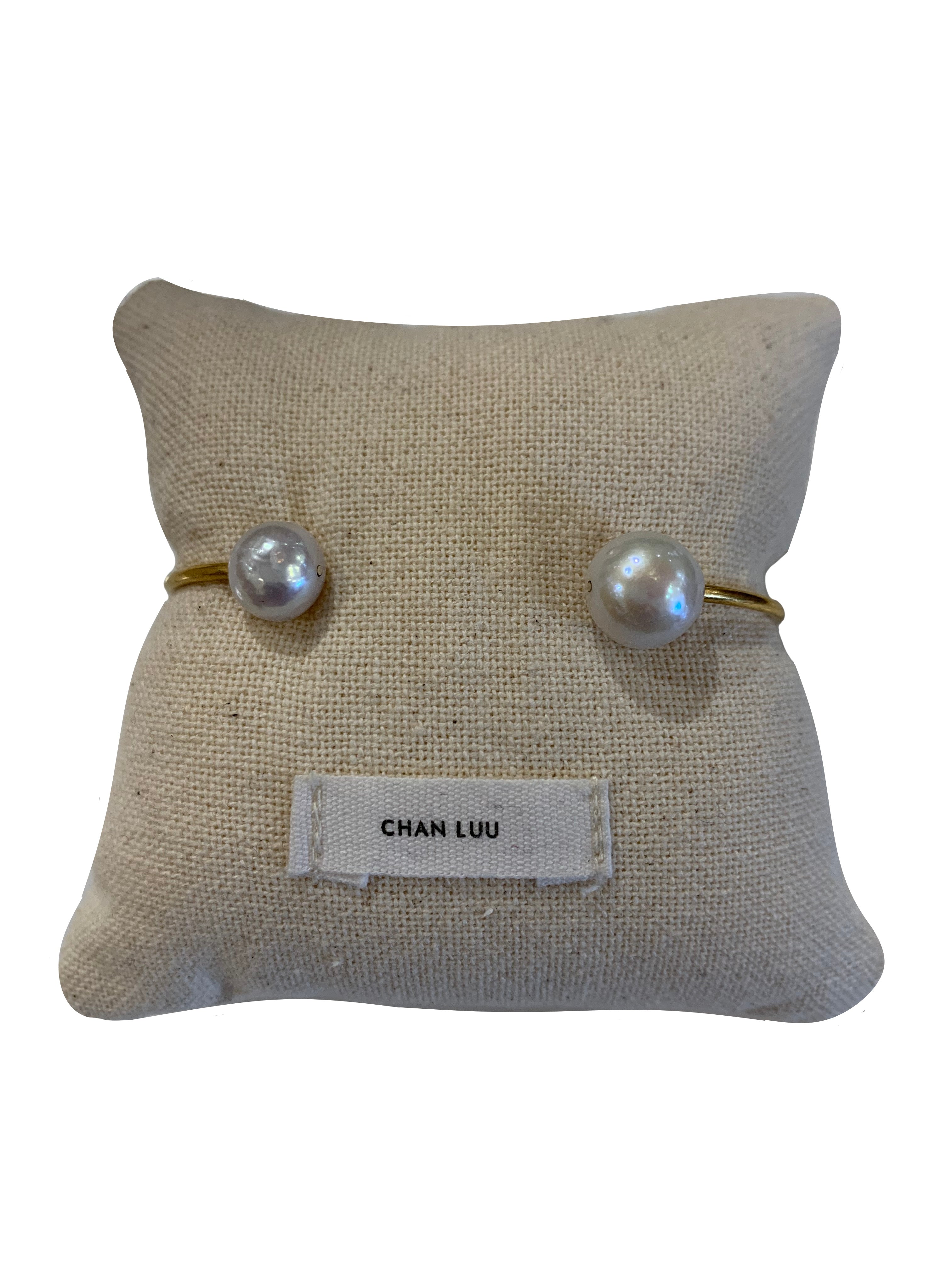 Pearl Cuff